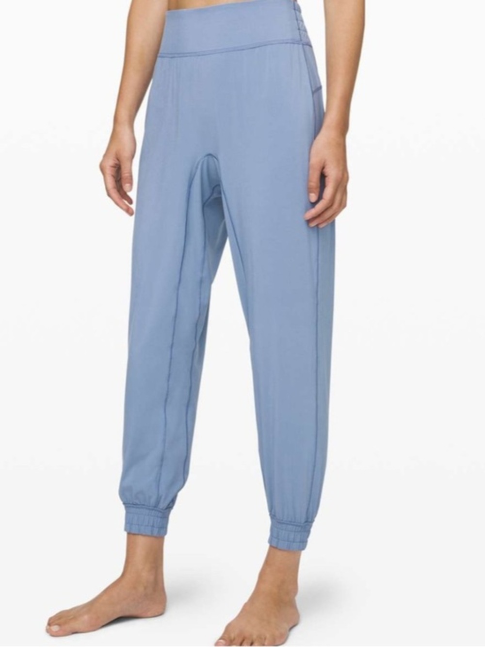 Lululemon Sun Setter Jogger *28"
Tempest Blue